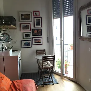 Up To Seven Bed & Breakfast Milan
